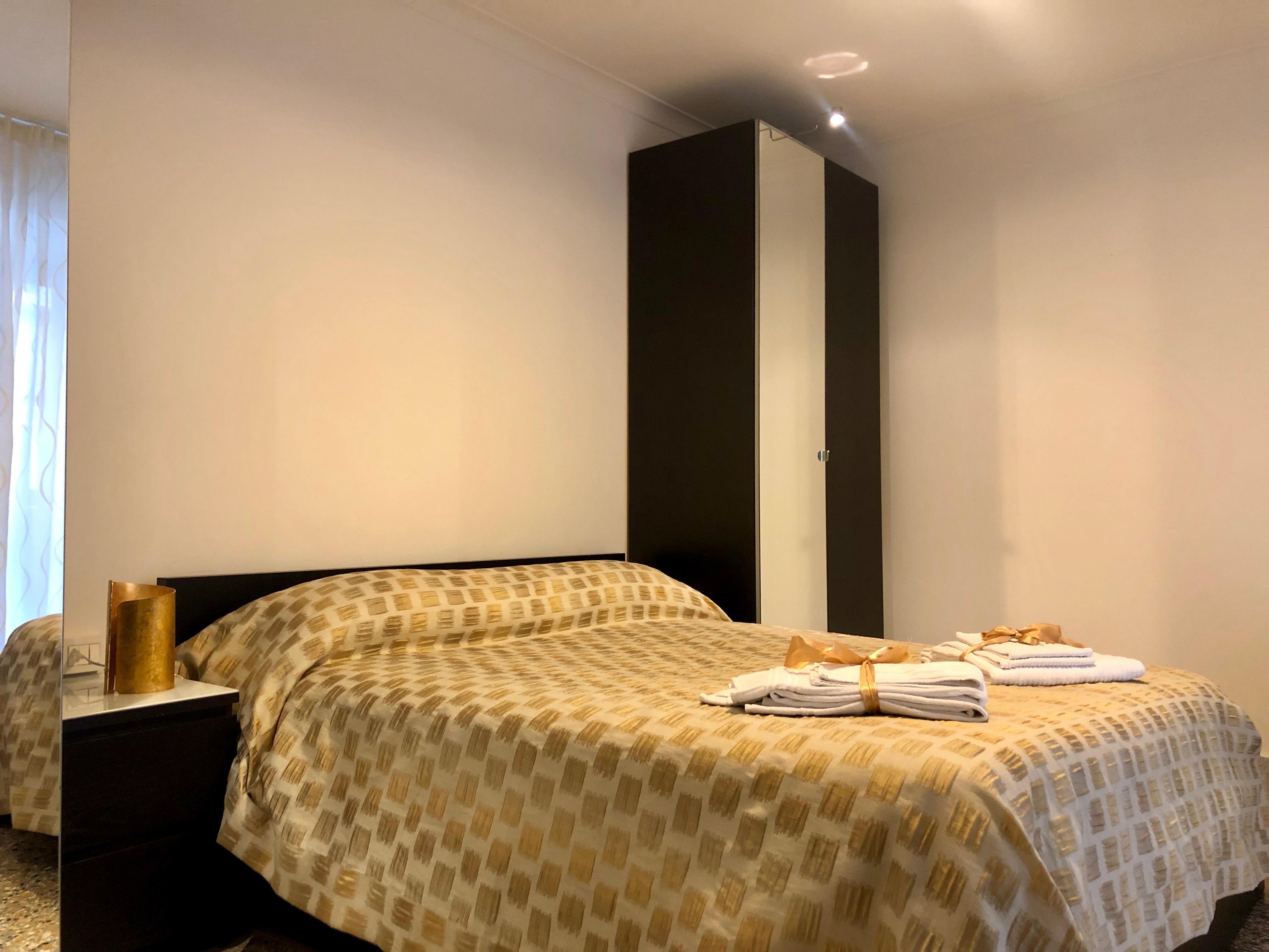 Relais Piazza Del Plebiscito B&B Napoli Bagian luar foto